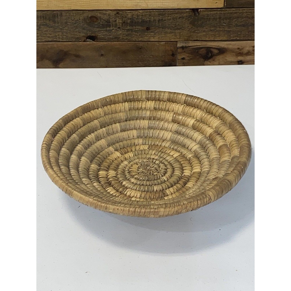 Handmade Woven Natural Grass Round Basket Dish 13’’